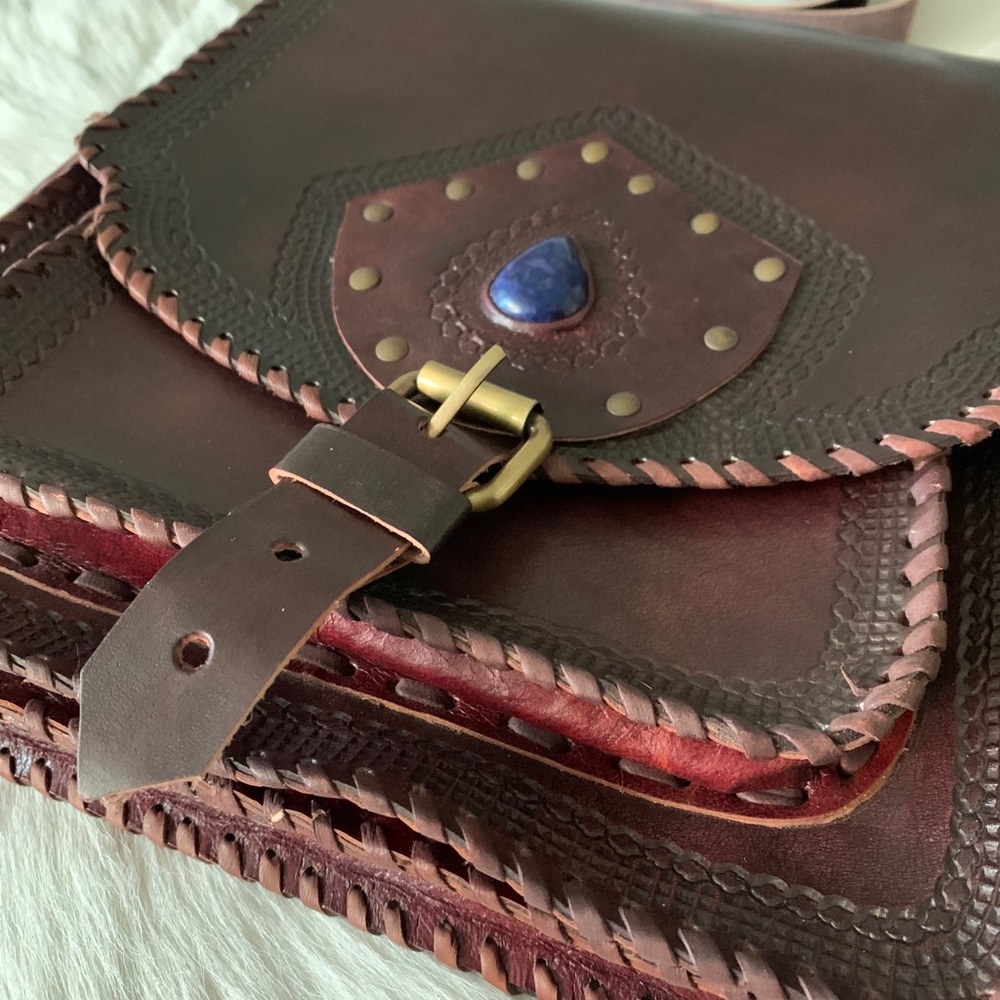 Vintage  gypsy style crossbody leather bag